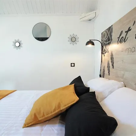 Apartment Petit Biscuit Proche Vieille